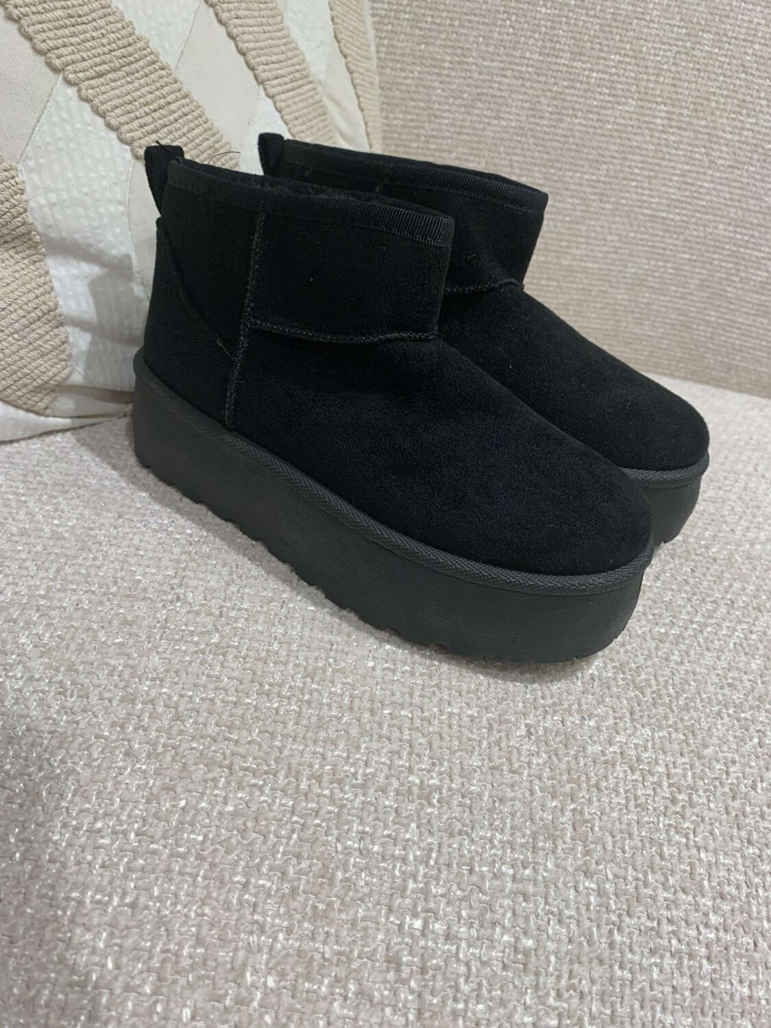 Liva Boots
